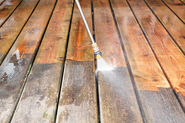 Best Deck Pressure Washing  in Norcross, GA